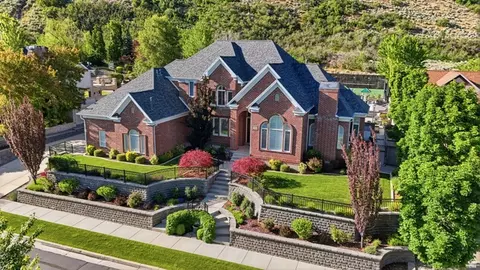 714 E Draper Heights Way, Draper, UT 84020