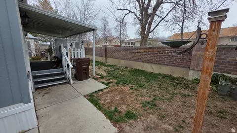 11243 S Hidden View Dr E #122, Sandy, UT 84070 photo 6