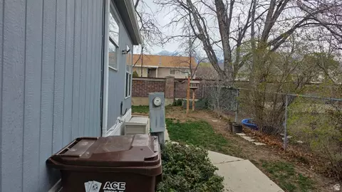 11243 S Hidden View Dr E #122, Sandy, UT 84070 photo 5