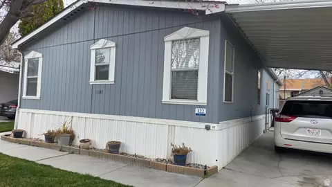 11243 S Hidden View Dr E #122, Sandy, UT 84070 photo 2