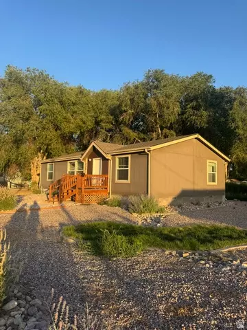 435 W 100 S, Delta, UT 84624 photo 3