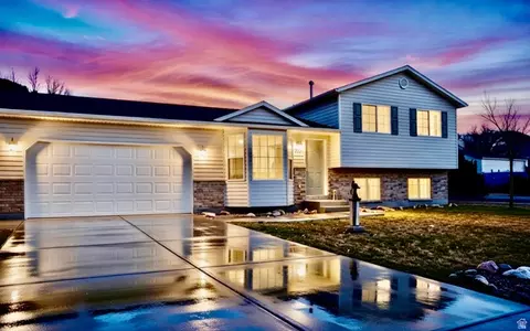 778 N 250 W, Springville, UT 84663