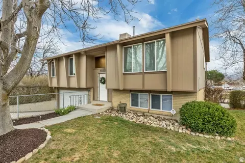 6007 S Sweet Basil N, Taylorsville, UT 84129