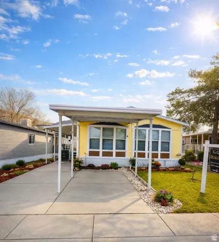 5075 W 4700 S #55, Kearns, UT 84118