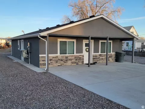 Exterior - 320 N 450 W, Delta, UT 84624 photo 3 of 3