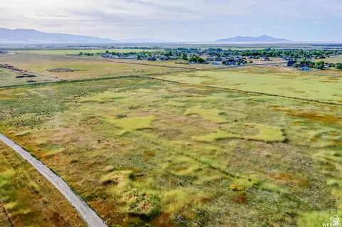 Undisclosed, Erda, UT 84074 photo 4