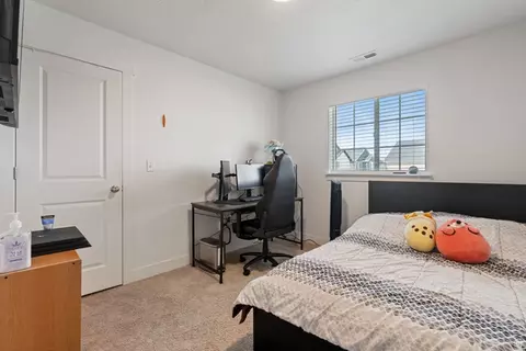 Bedroom - 5052 E Rustic Patch Rd #3291, Eagle Mountain, UT 84005 photo 4 of 4