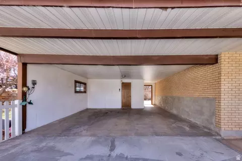 Exterior - 738 Locust Ln, Moab, UT 84532 photo 3 of 7