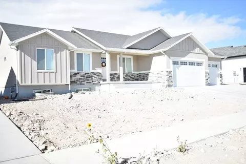 125 S Freedom Way #216, Grantsville, UT 84029