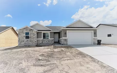 123 S Liberty St #225, Grantsville, UT 84029