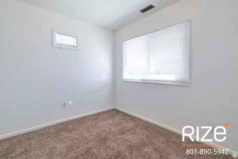 Bedroom - 3173 S Stephens Ave, Ogden, UT 84401 photo 1 of 2