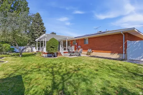 Exterior - 1242 Earl Way S, Sandy, UT 84094 photo 7 of 7
