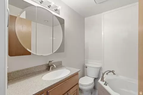 Bath - 1242 Earl Way S, Sandy, UT 84094 photo 2 of 3
