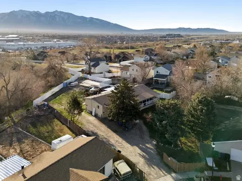 7151 S 1115 Cir W, West Jordan, UT 84084