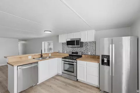 1260 W 450 N, Clearfield, UT 84015