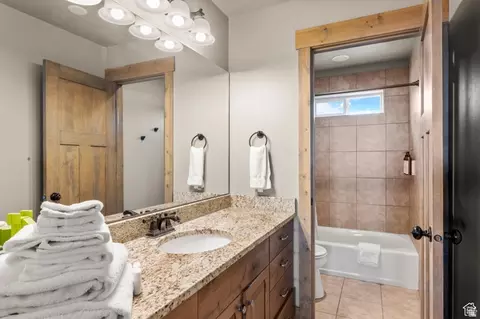 Bath - 191 Chalet Cir, Fish Haven, ID 83287 photo 5 of 8