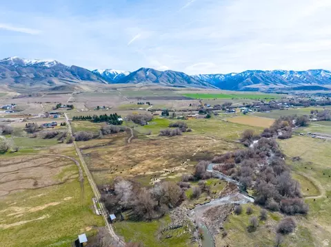 9800 S Hwy 165, Paradise, UT 84328