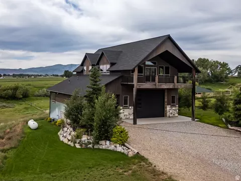 1164 S 1600 E, Preston, ID 83263
