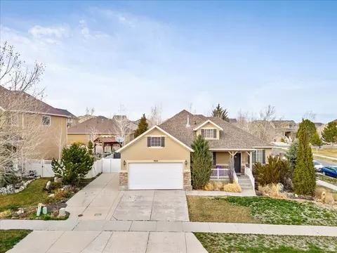 7032 W 8130 St S, West Jordan, UT 84081