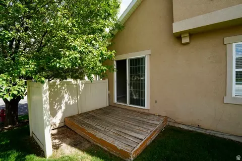 Exterior - 86 S 930 E, American Fork, UT 84003 photo 5 of 10