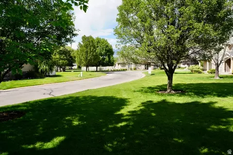 Exterior - 86 S 930 E, American Fork, UT 84003 photo 10 of 10