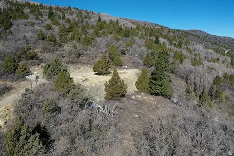 Undisclosed, Summit, UT 84772