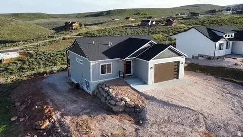 3153 S Country Club Way, Garden City, UT 84028