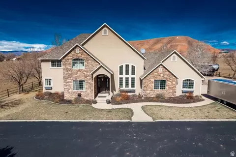 Exterior - 11103 E 7000 N, Lapoint, UT 84039 photo 6 of 15
