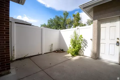 Exterior - 888 E 6895 S, Midvale, UT 84047 photo 10 of 15