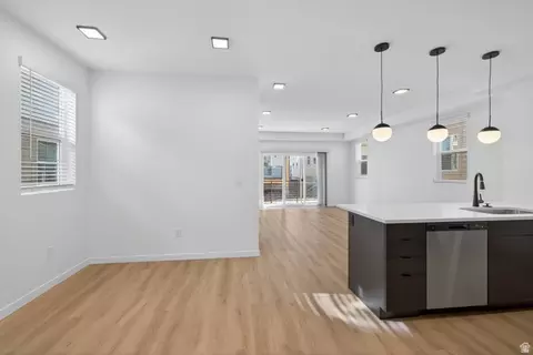 Living - 2906 E Desert Sol Ct, Moab, UT 84532 photo 1 of 6