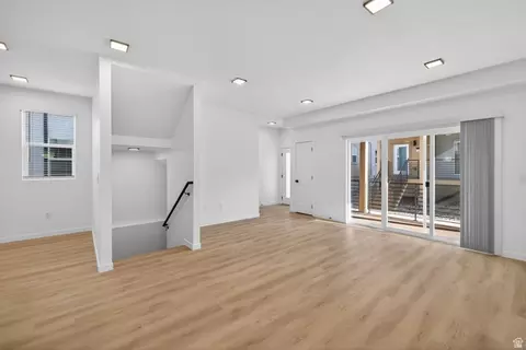 Living - 2906 E Desert Sol Ct, Moab, UT 84532 photo 2 of 6