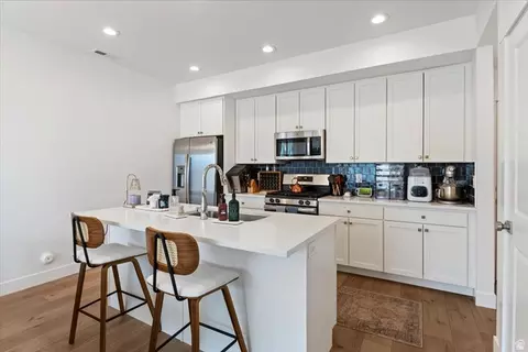 11552 S Watercourse Rd, South Jordan, UT 84009