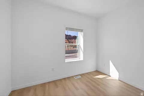 Bedroom - 2946 E Desert Sol Ct, Moab, UT 84532 photo 2 of 3