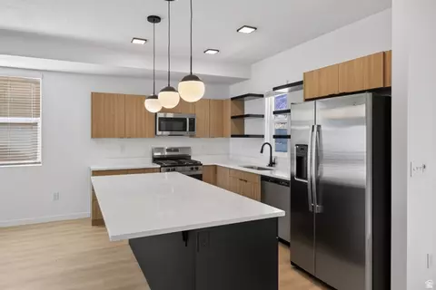 Kitchen - 2946 E Desert Sol Ct, Moab, UT 84532 photo 1 of 2