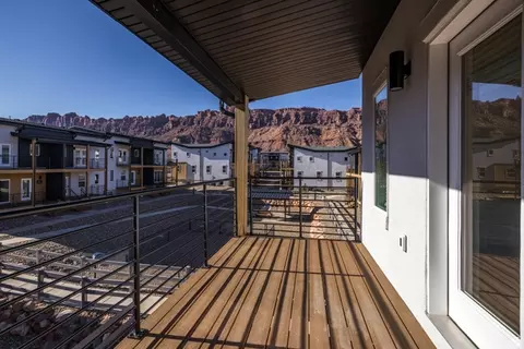 Exterior - 2882 E Desert Sol Ct, Moab, UT 84532 photo 5 of 6