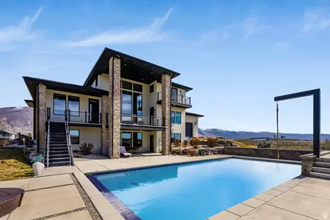 454 S Buffalo Ranch Rd W, Farmington, UT 84025