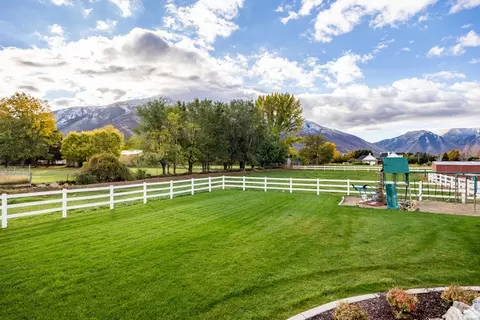 Exterior - 594 E 1000 N, Mapleton, UT 84664 photo 11 of 21