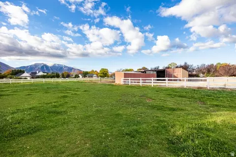Exterior - 594 E 1000 N, Mapleton, UT 84664 photo 13 of 21