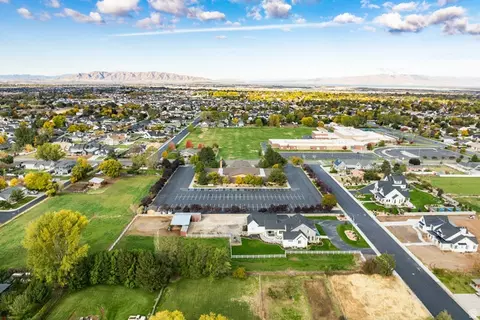 View/Area - 594 E 1000 N, Mapleton, UT 84664 photo 4 of 6