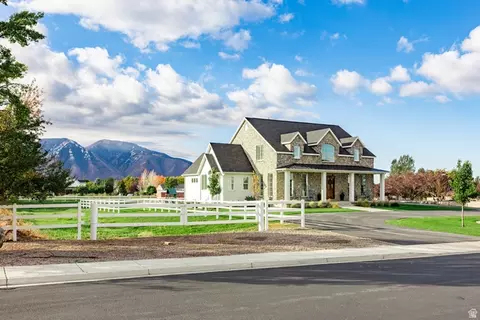 Exterior - 594 E 1000 N, Mapleton, UT 84664 photo 4 of 21