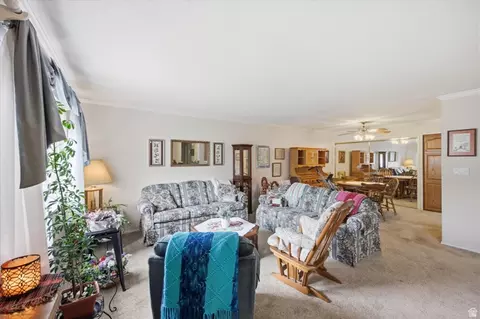 Living - 403 W 400 N #1, Bountiful, UT 84010 photo 3 of 6