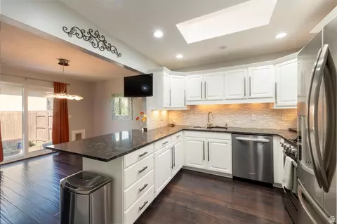 Kitchen - 1907 E 3380 S, Millcreek, UT 84106 photo 2 of 2