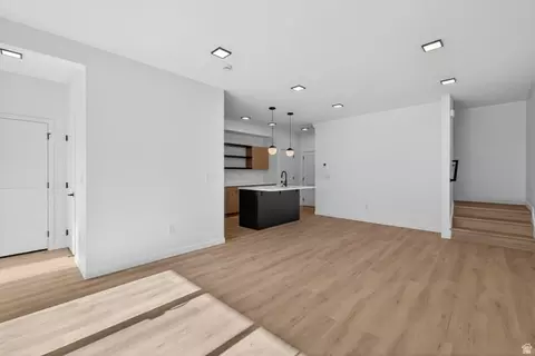 Living - 2886 E Desert Sol Ct, Moab, UT 84532 photo 2 of 4