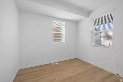 Bedroom - 2910 E Desert Sol Ct, Moab, UT 84532 photo 1 of 8