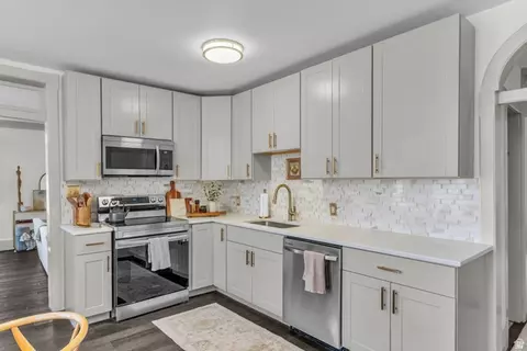595 E 900 N, Lehi, UT 84043