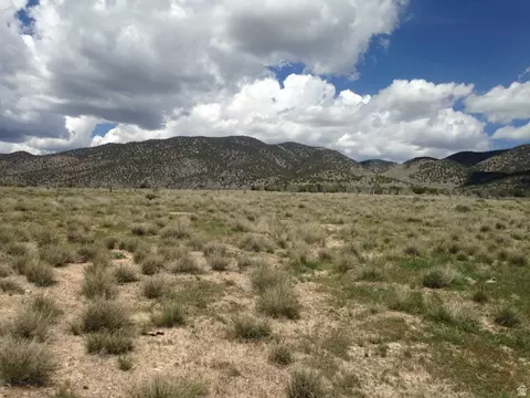 Undisclosed, Cedar Valley, UT 84013 photo 9