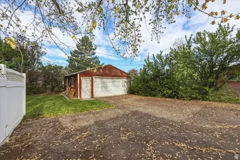 Exterior - 376 S 400 E, Orem, UT 84097 photo 3 of 5