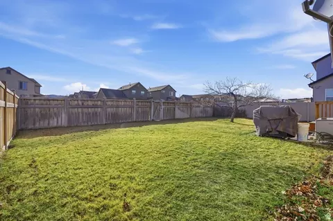 Exterior - 4636 E Jimmy Ln, Eagle Mountain, UT 84005 photo 6 of 9