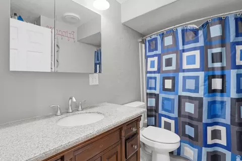 Bath - 4636 E Jimmy Ln, Eagle Mountain, UT 84005 photo 1 of 3