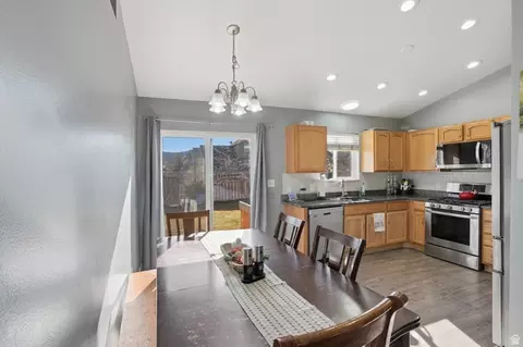 Dining - 4636 E Jimmy Ln, Eagle Mountain, UT 84005 photo 1 of 2